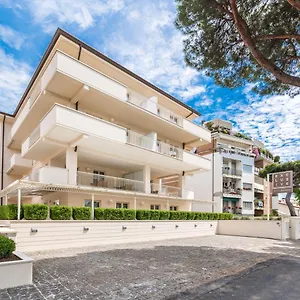 Hotel&residence Exclusive 3* Marina Di Carrara